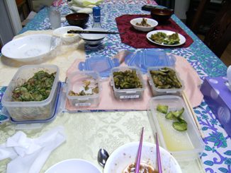 �L���[��