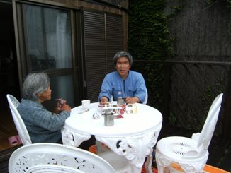 �h���e���X